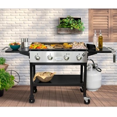 Members Mark 4-Burner Outdoor Gas Griddle - $199.98